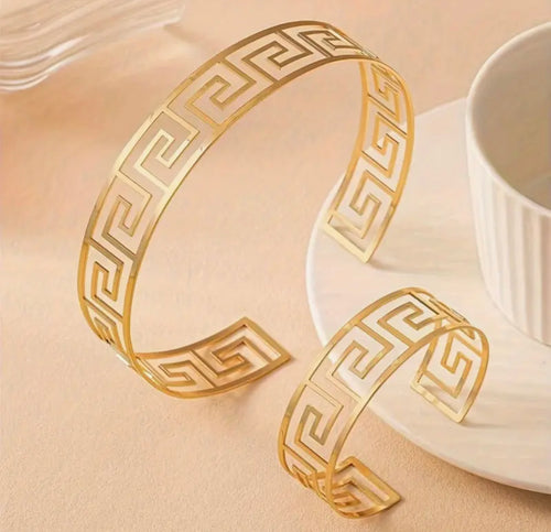 2-pieces metal maze cuffs