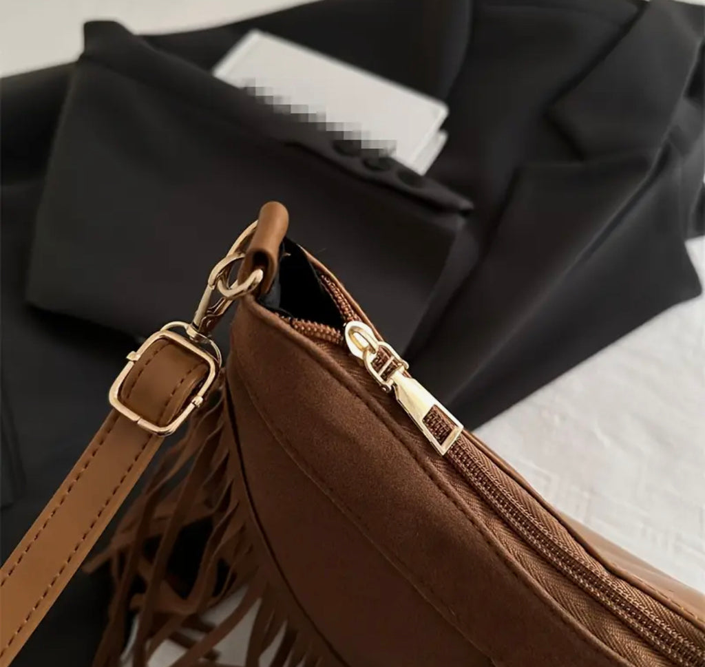 Vintage tassel bag