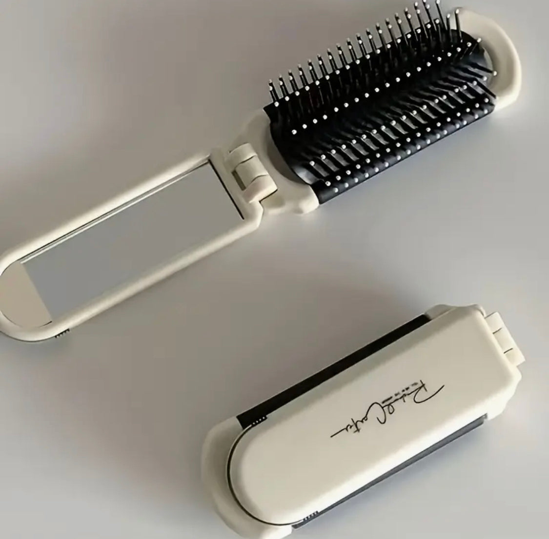 2 in 1 Portable HairBrush