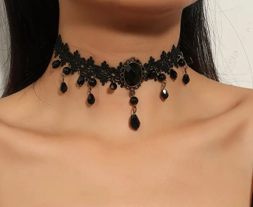 Gothic lace Necklace