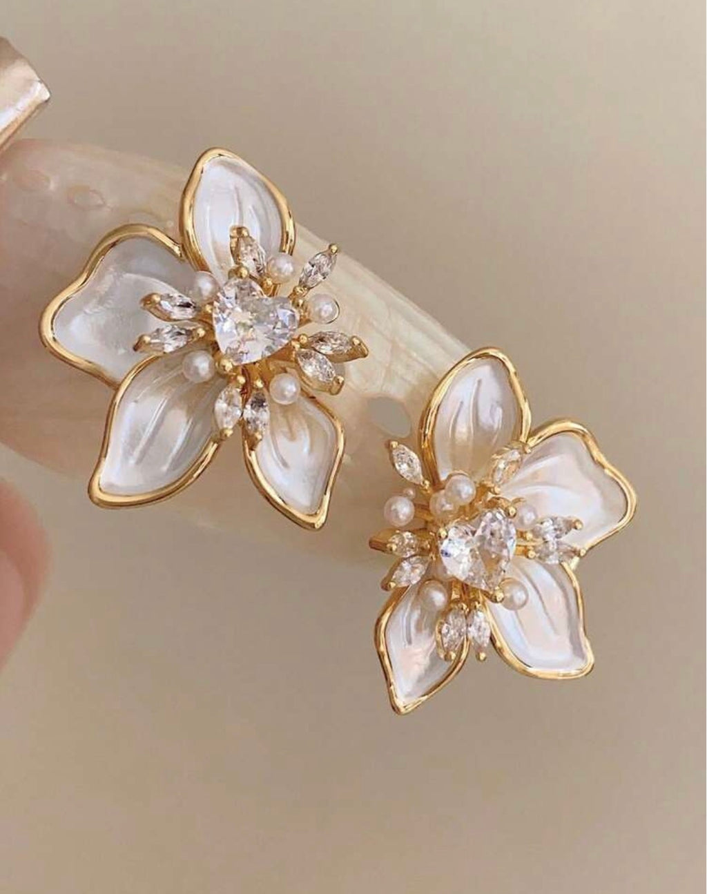 Luna Petals Petaline Studs