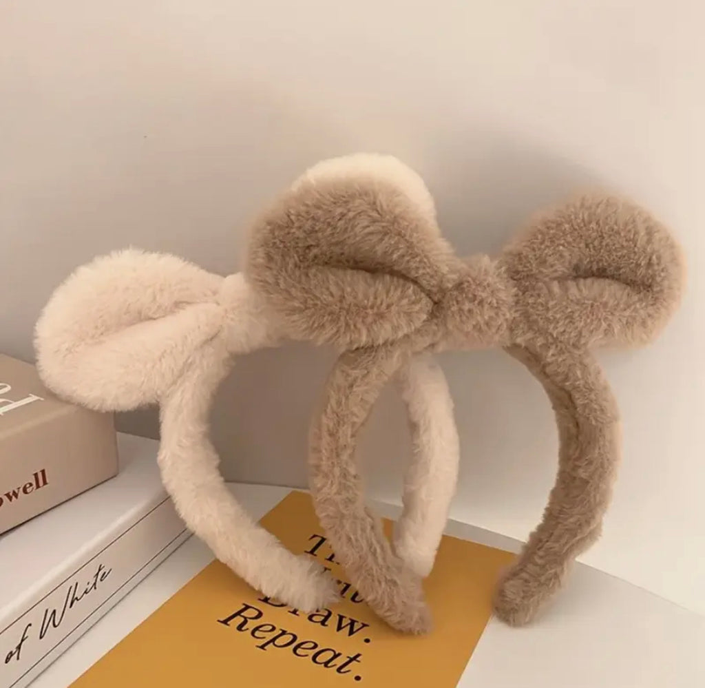 Cozy bunny ears