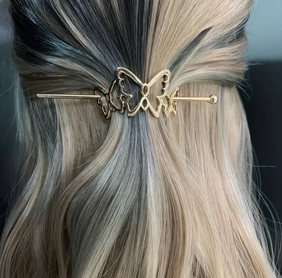 Golden Flutter Hair Pin