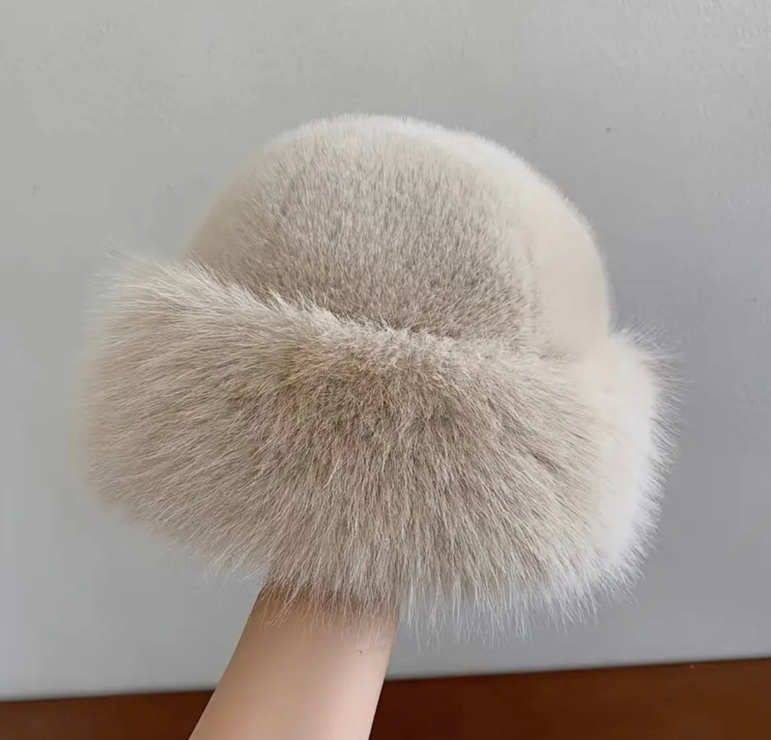 Glacé Suede Hat