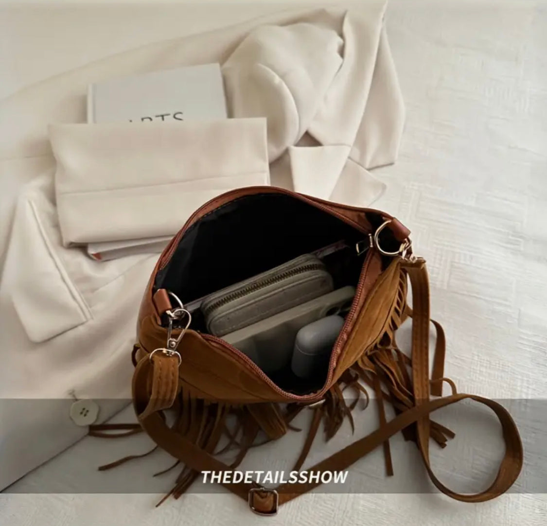 Vintage tassel bag
