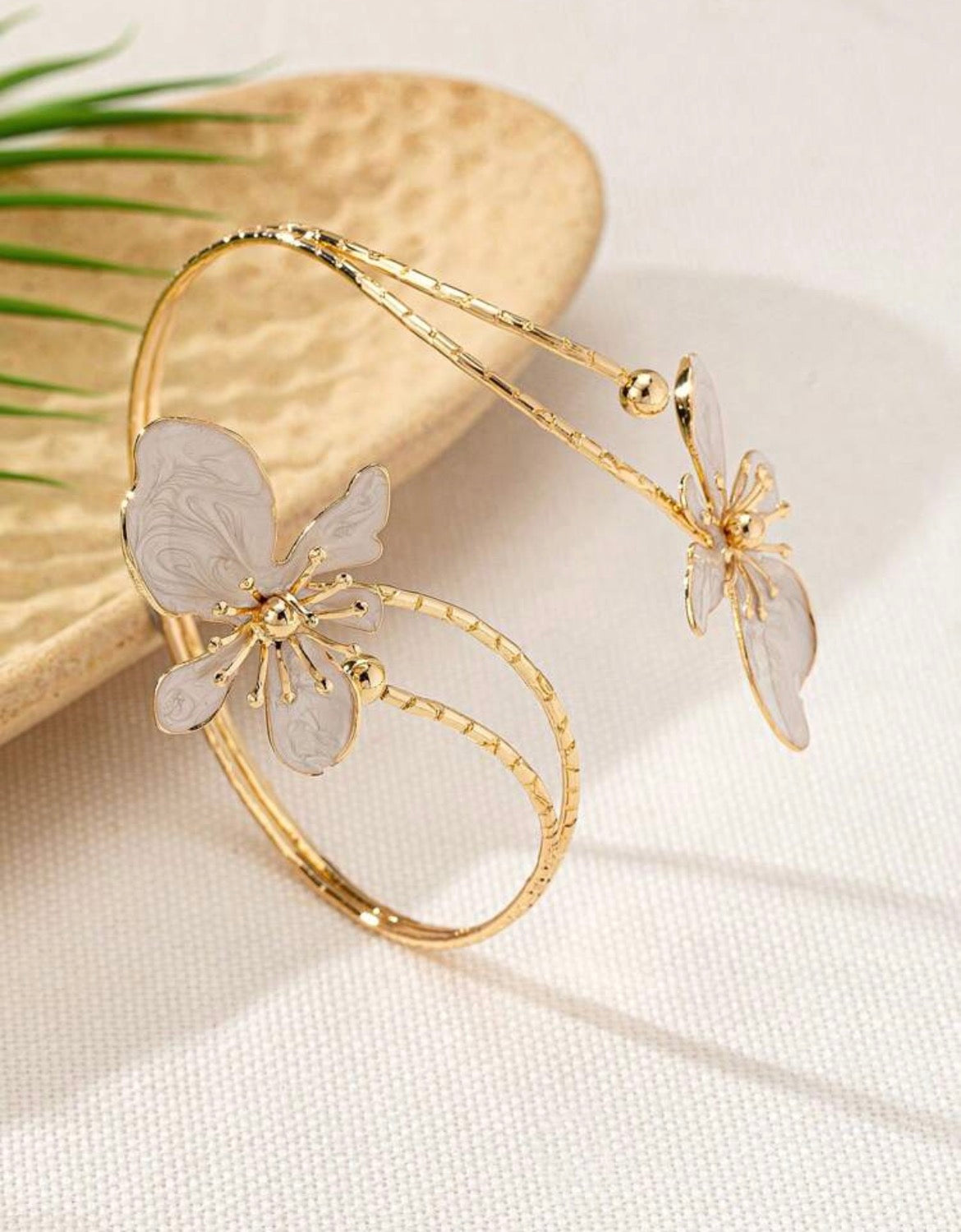 Luna Petals Arm Cuff