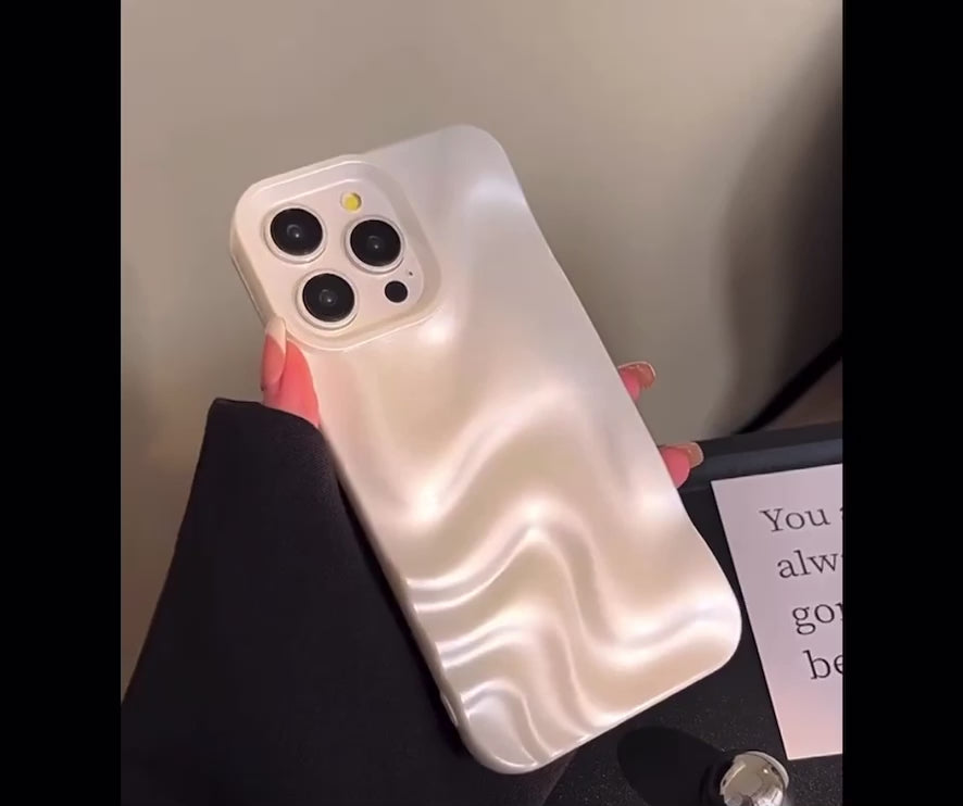 Pearl Wave Luxe Case